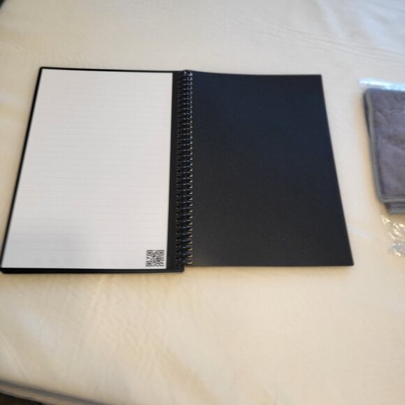 Rocketbook Fusion Planner Hybrid Reusable Planner and Notebook in One - Picture 9 of 11